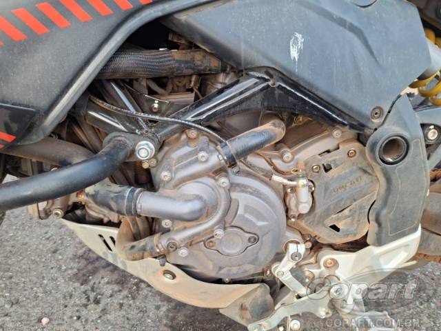 2024 DUCATI DESERTX 