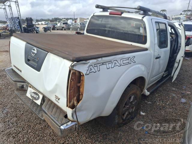 2014 NISSAN FRONTIER CD 
