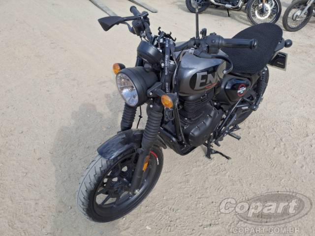 2025 ROYAL ENFIELD HUNTER 