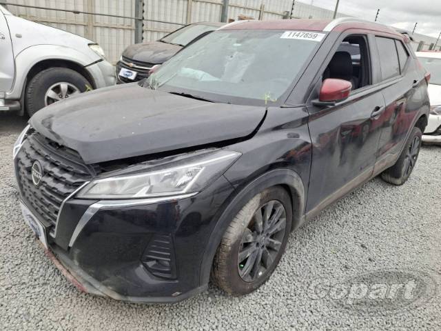2024 NISSAN KICKS 