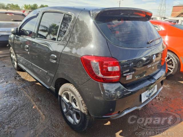 2017 RENAULT SANDERO 