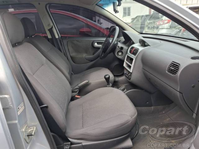 2010 CHEVROLET CORSA SEDAN 