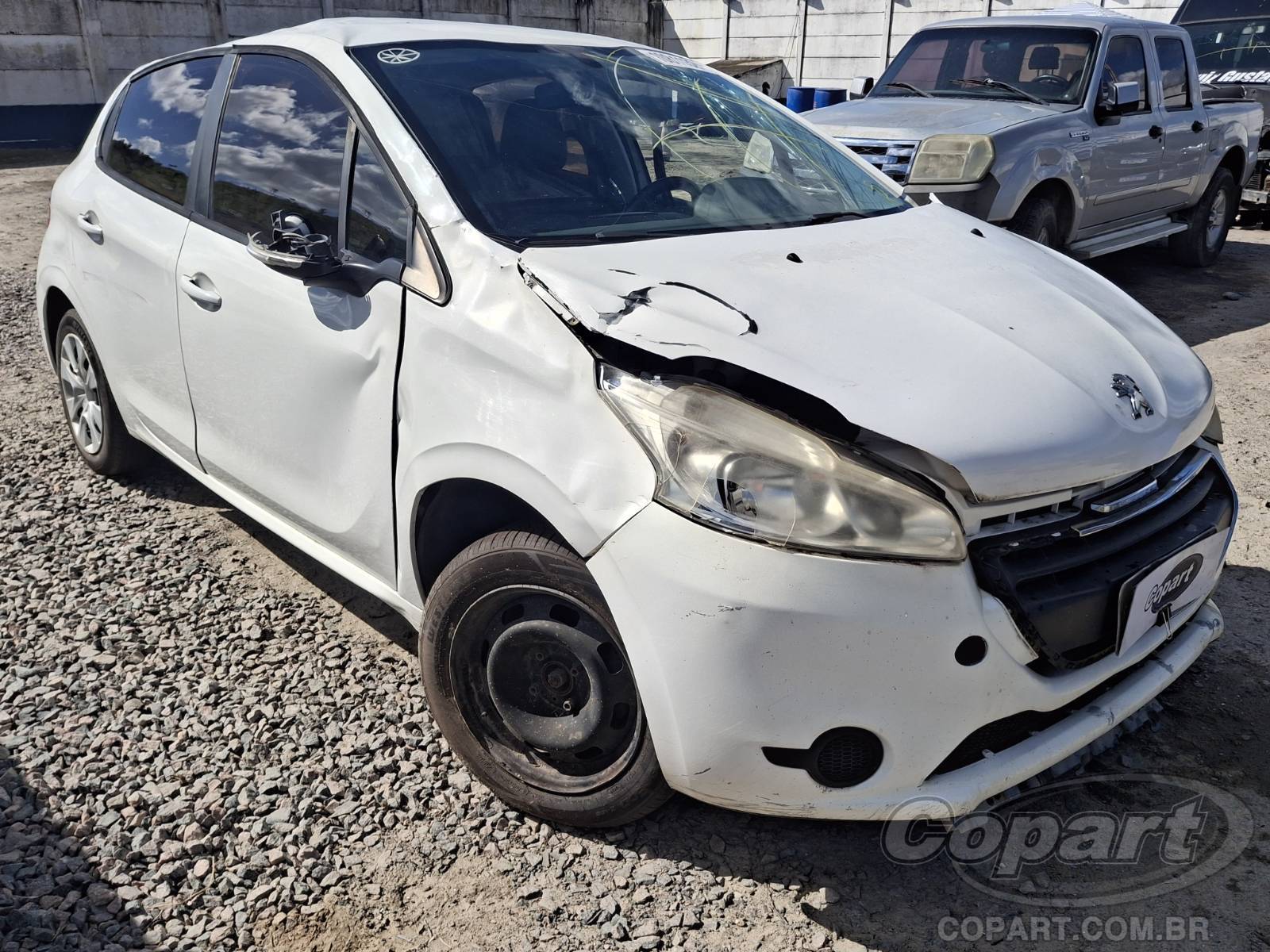 PEUGEOT 208 2014