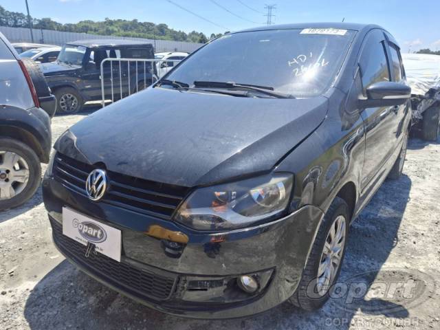 2013 VOLKSWAGEN FOX 