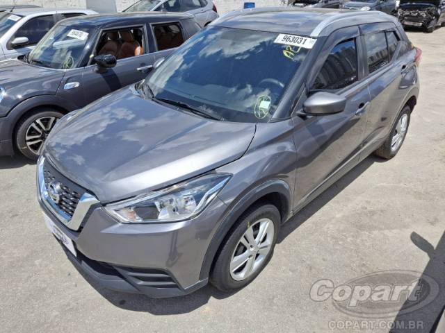 2018 NISSAN KICKS 