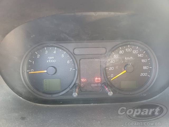 2006 FORD FIESTA SEDAN 