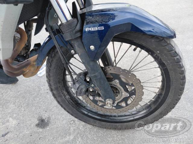 2025 KAWASAKI VERSYS-X 
