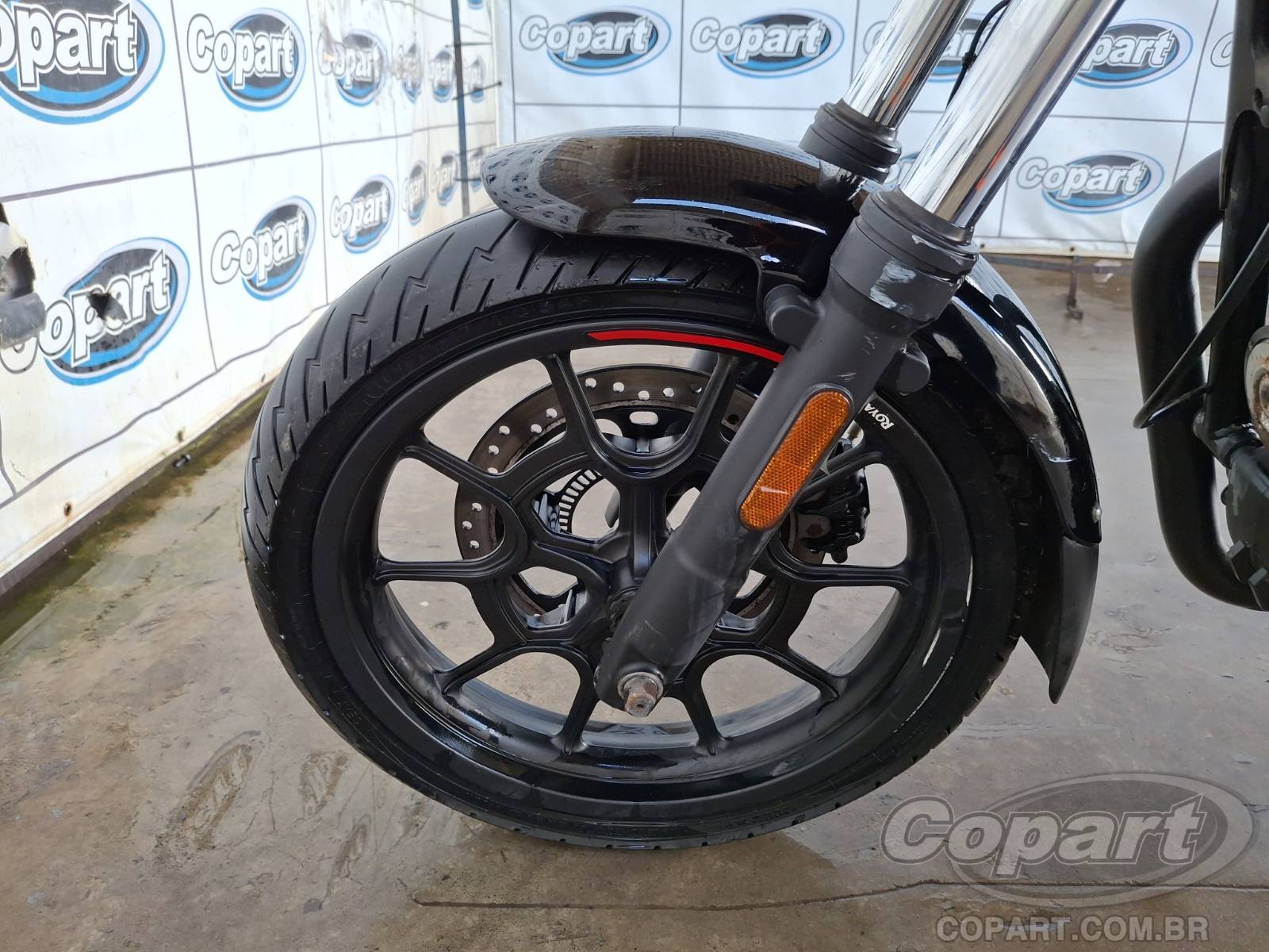 2025 ROYAL ENFIELD HUNTER — foto 8 de 10