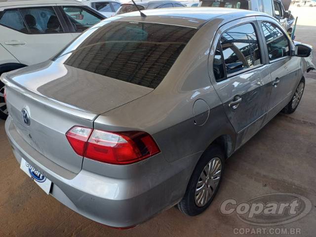 2015 VOLKSWAGEN VOYAGE 