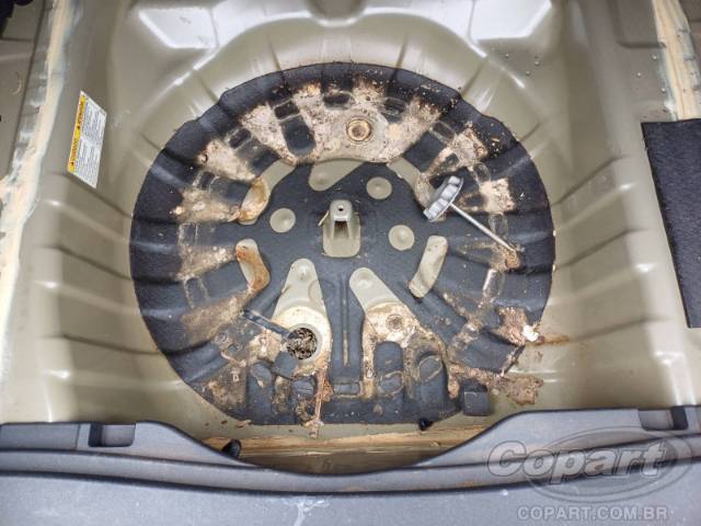 2020 TOYOTA YARIS SEDA 