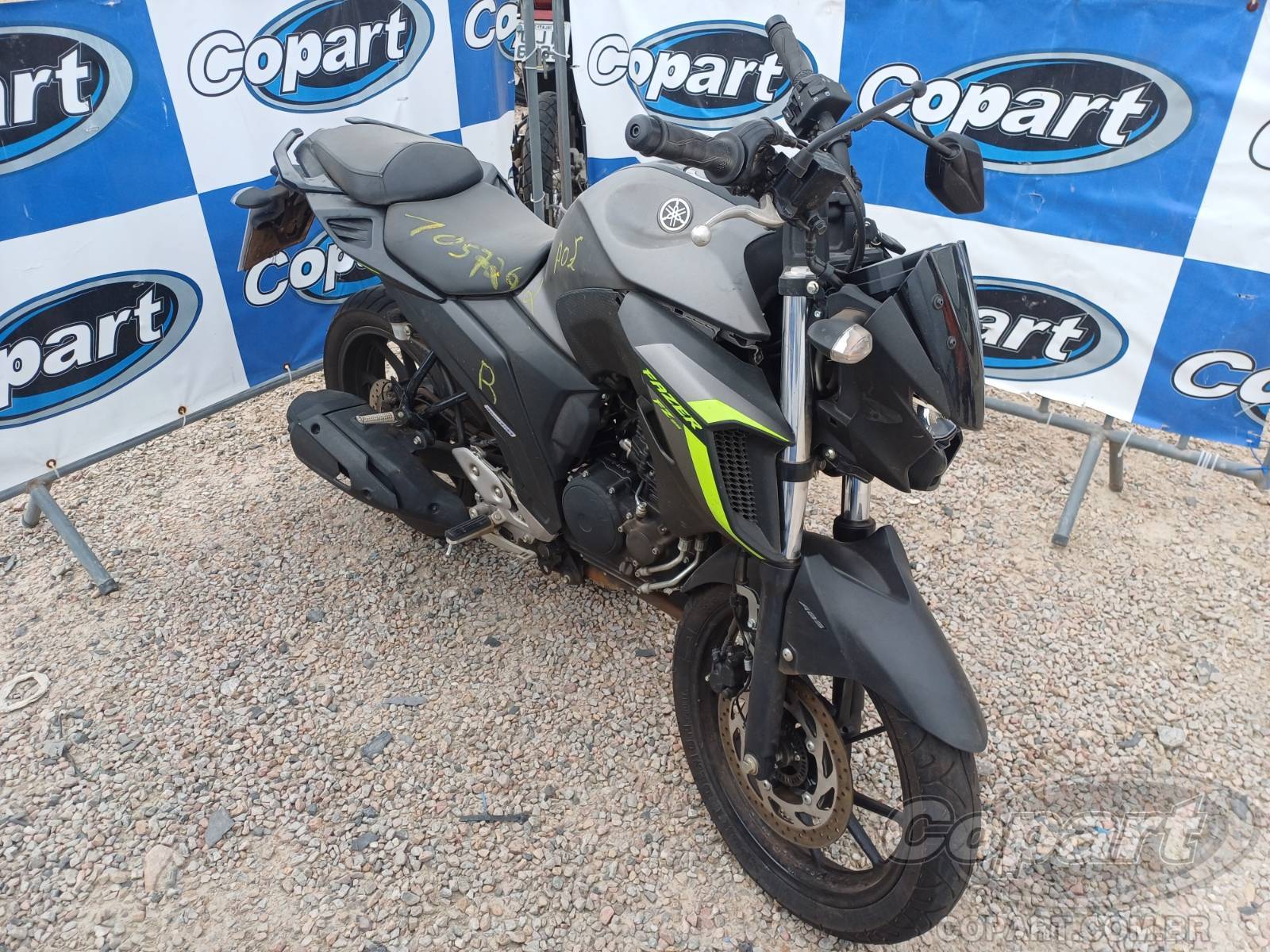 Yamaha FZ25 FAZER 2024