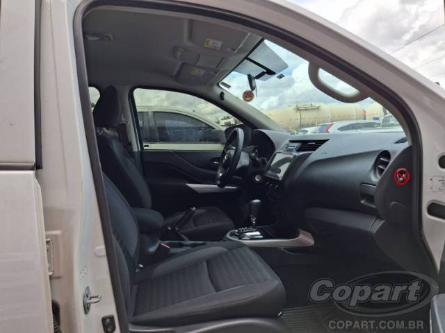 2023 NISSAN FRONTIER CD 