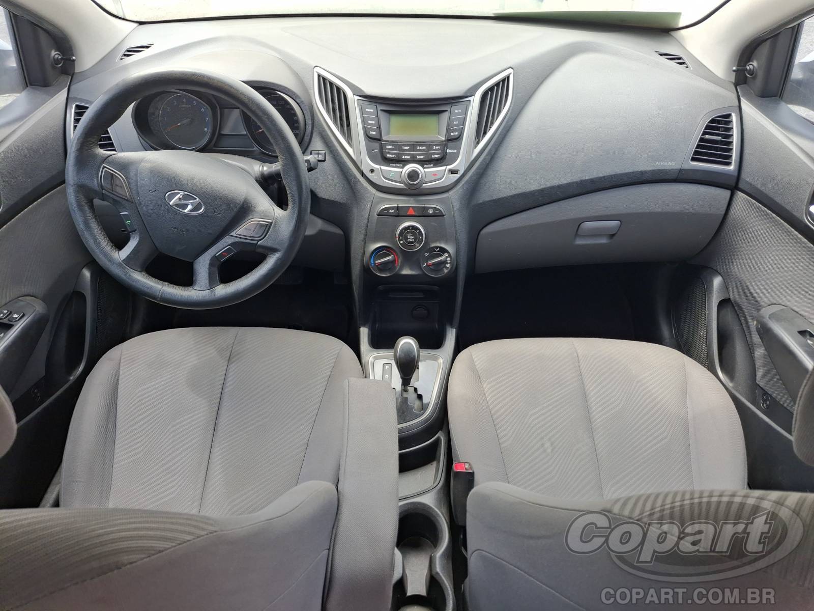 Foto 9 de 10: 2014 HYUNDAI HB20S
