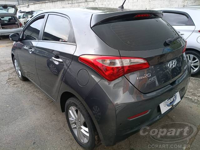 2013 HYUNDAI HB20 