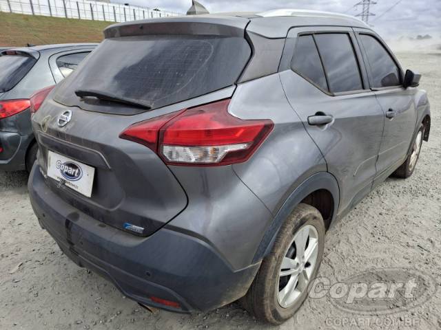 2018 NISSAN KICKS 