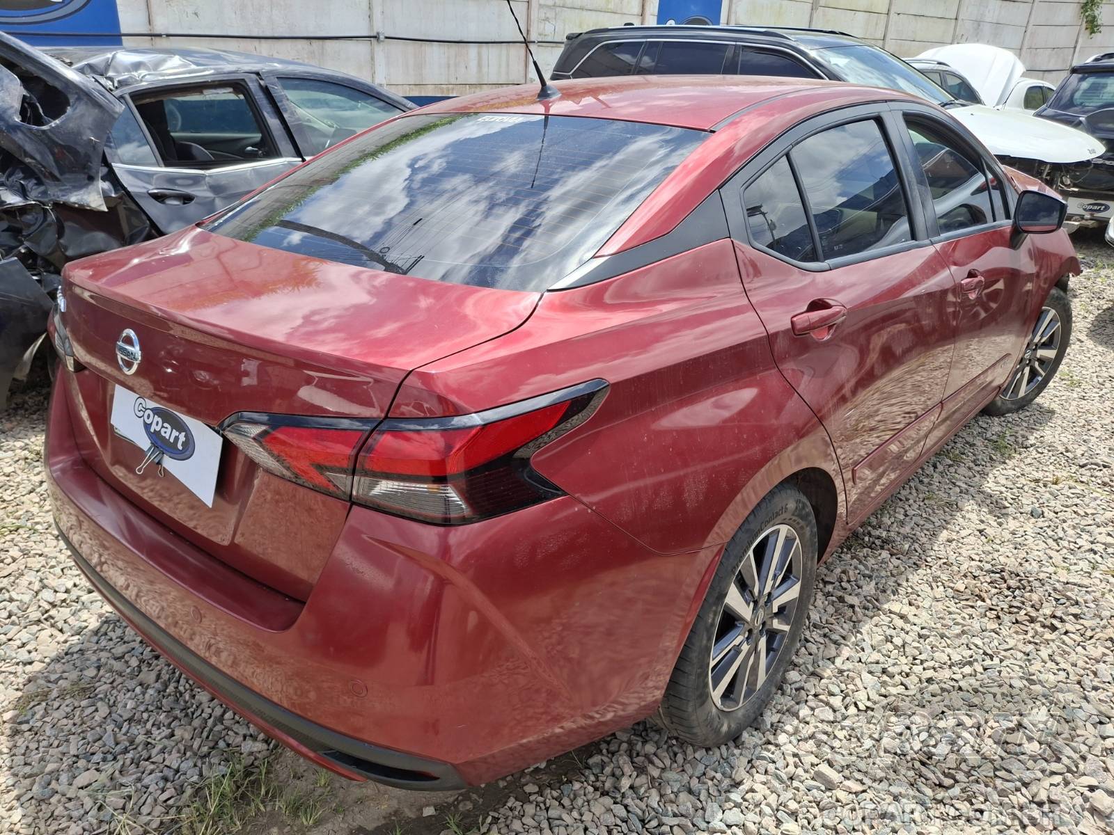 2022 NISSAN VERSA — foto 4 de 12