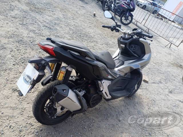 2023 HONDA ADV 