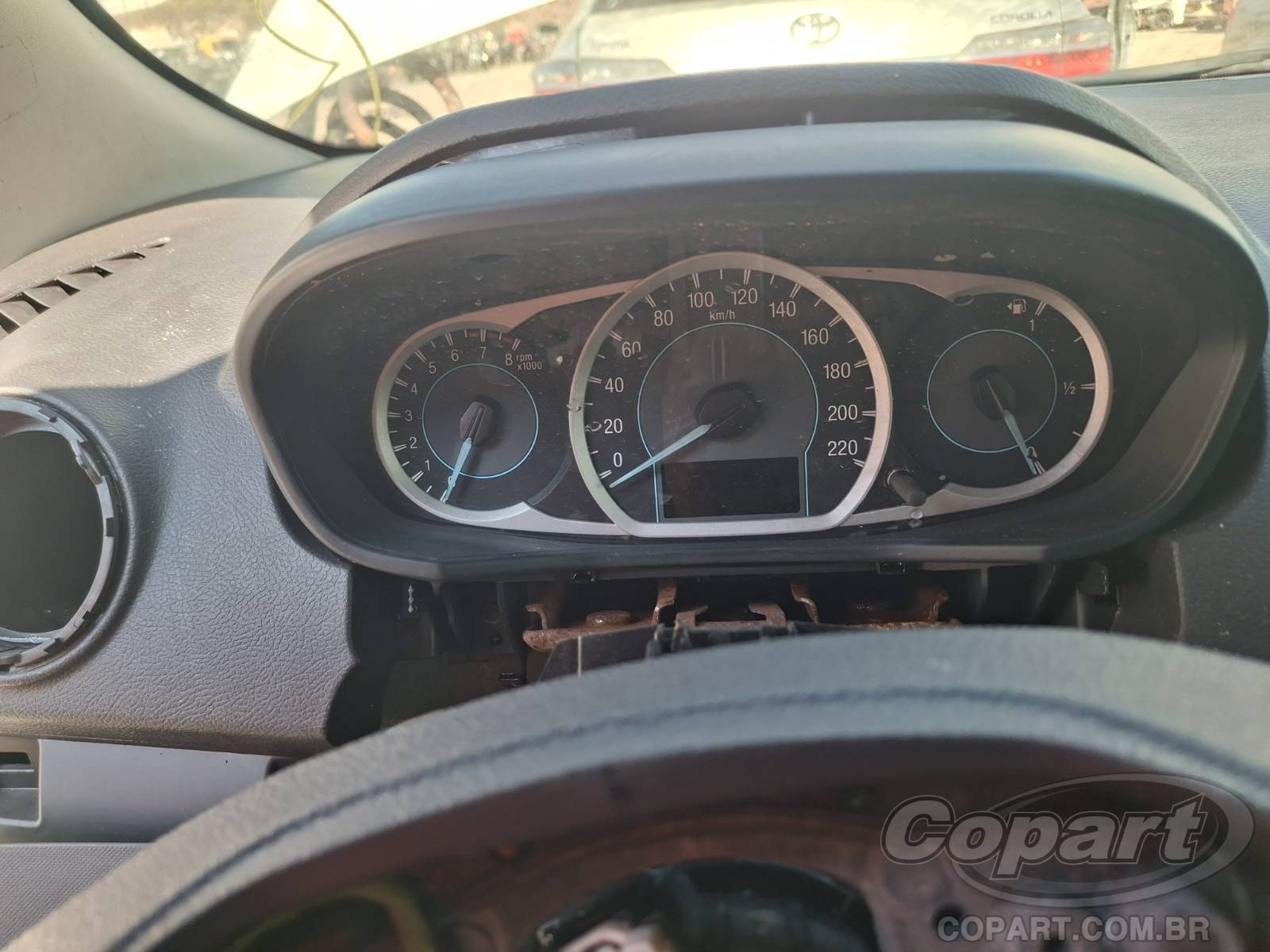 Foto 8 de 10: 2018 FORD KA