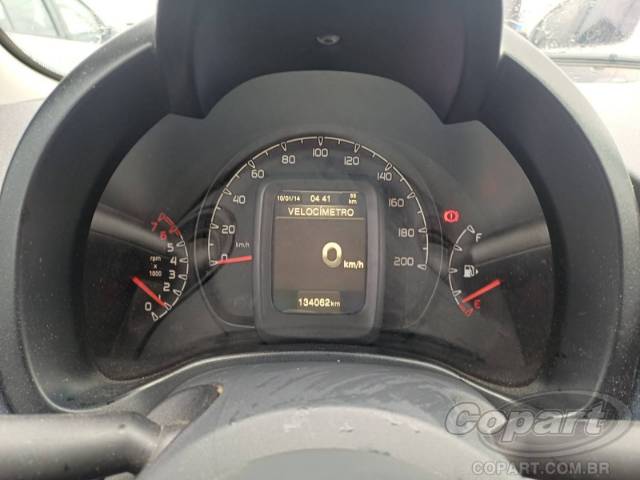 2015 FIAT UNO 