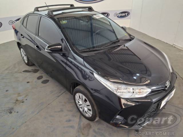 2025 TOYOTA YARIS SEDA 