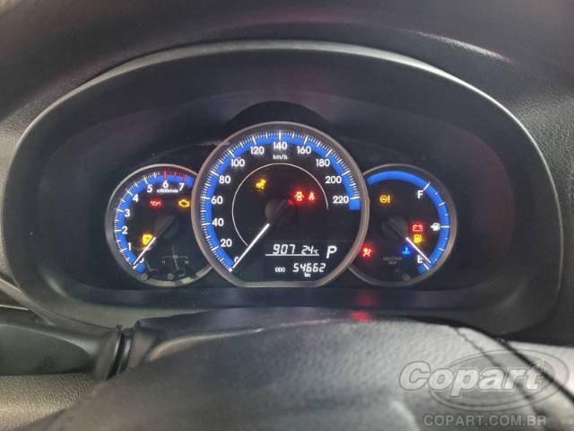 2024 TOYOTA YARIS SEDA 