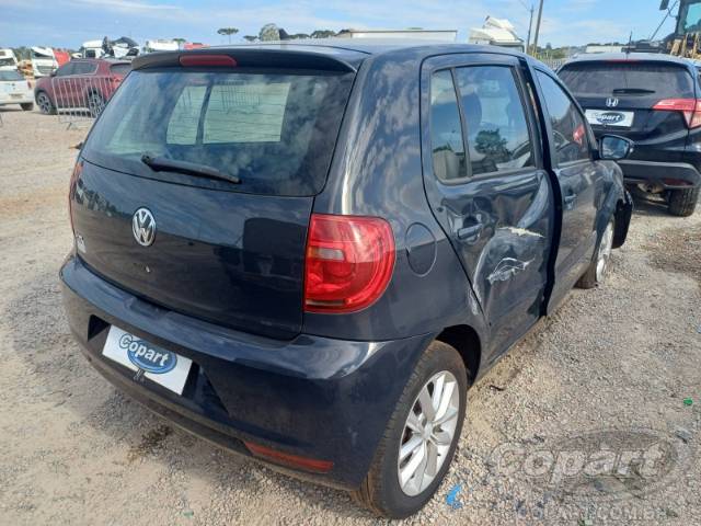 2013 VOLKSWAGEN FOX 