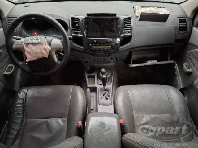 2013 TOYOTA HILUX CD 