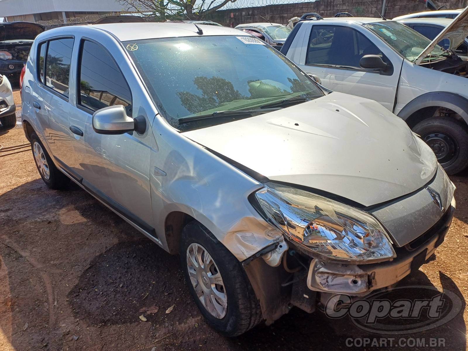 Veículo Renault Sandero RENAULT SANDERO Expression 1.0 16V Hi-Flex 2012 2012 em leilão