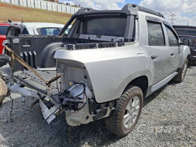 2017 RENAULT DUSTER OROCH 
