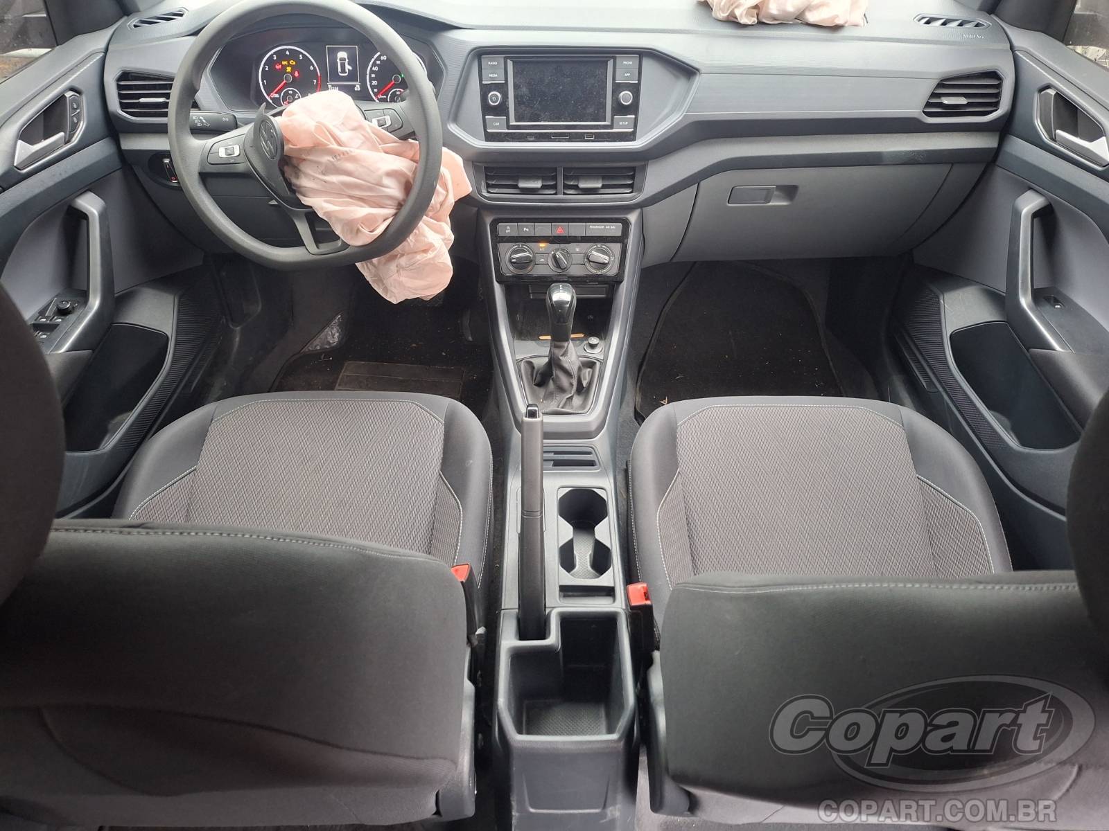 2024 VOLKSWAGEN T-CROSS — foto 9 de 10