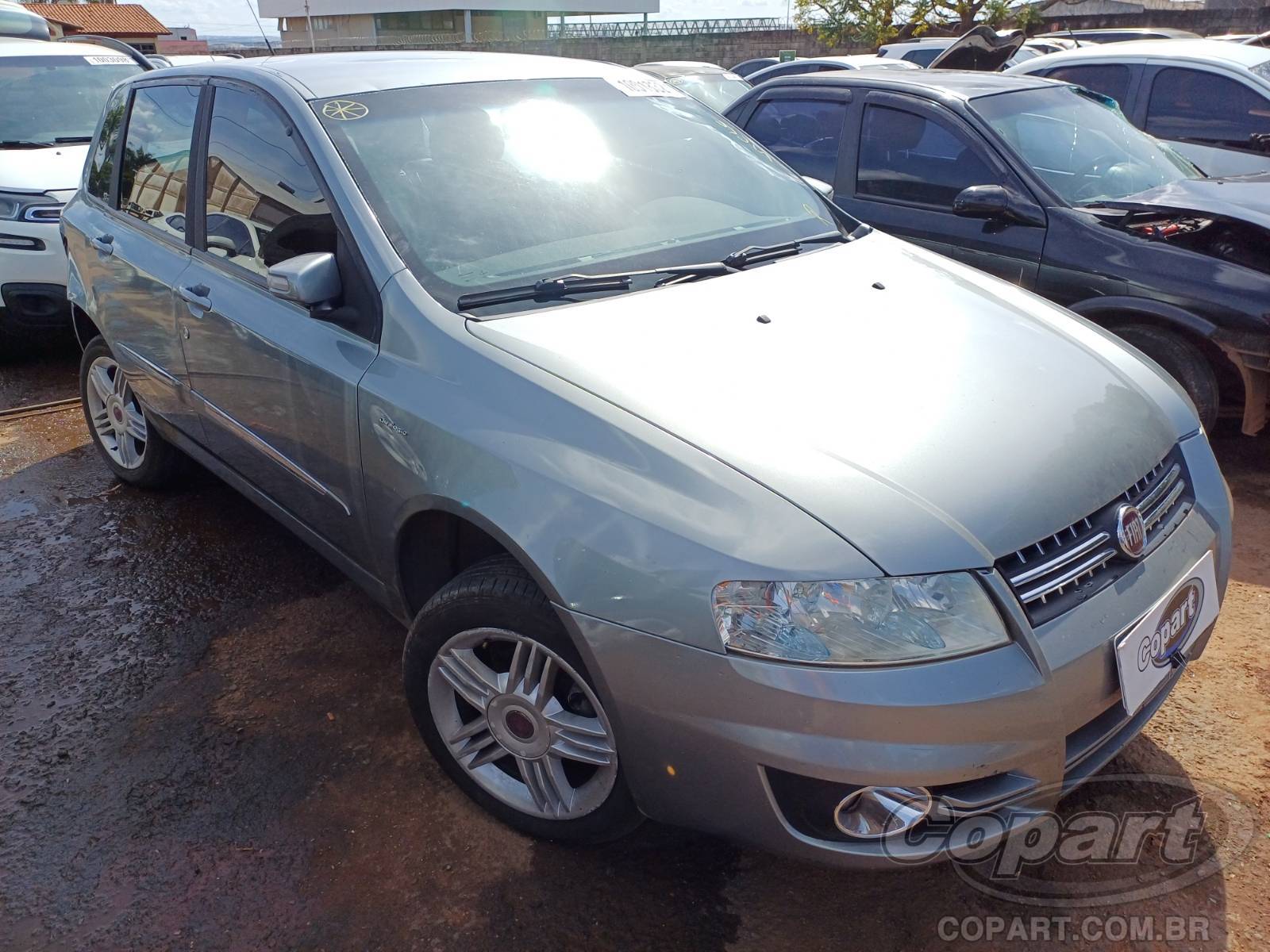 Veículo Fiat Stilo FIAT STILO Dualogic 1.8 2010 2010 em leilão