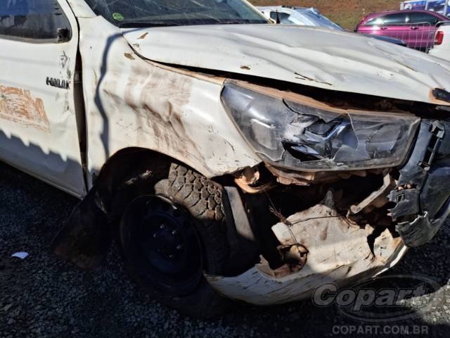 2025 TOYOTA HILUX CD 