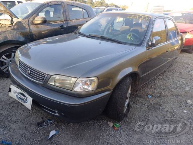 2001 TOYOTA COROLLA 