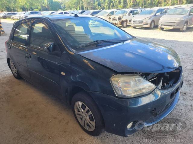 2017 TOYOTA ETIOS 