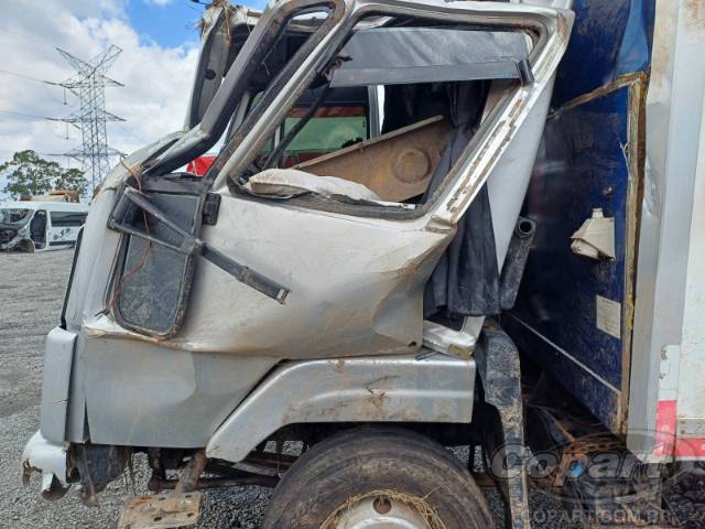 2013 FORD CARGO 816 