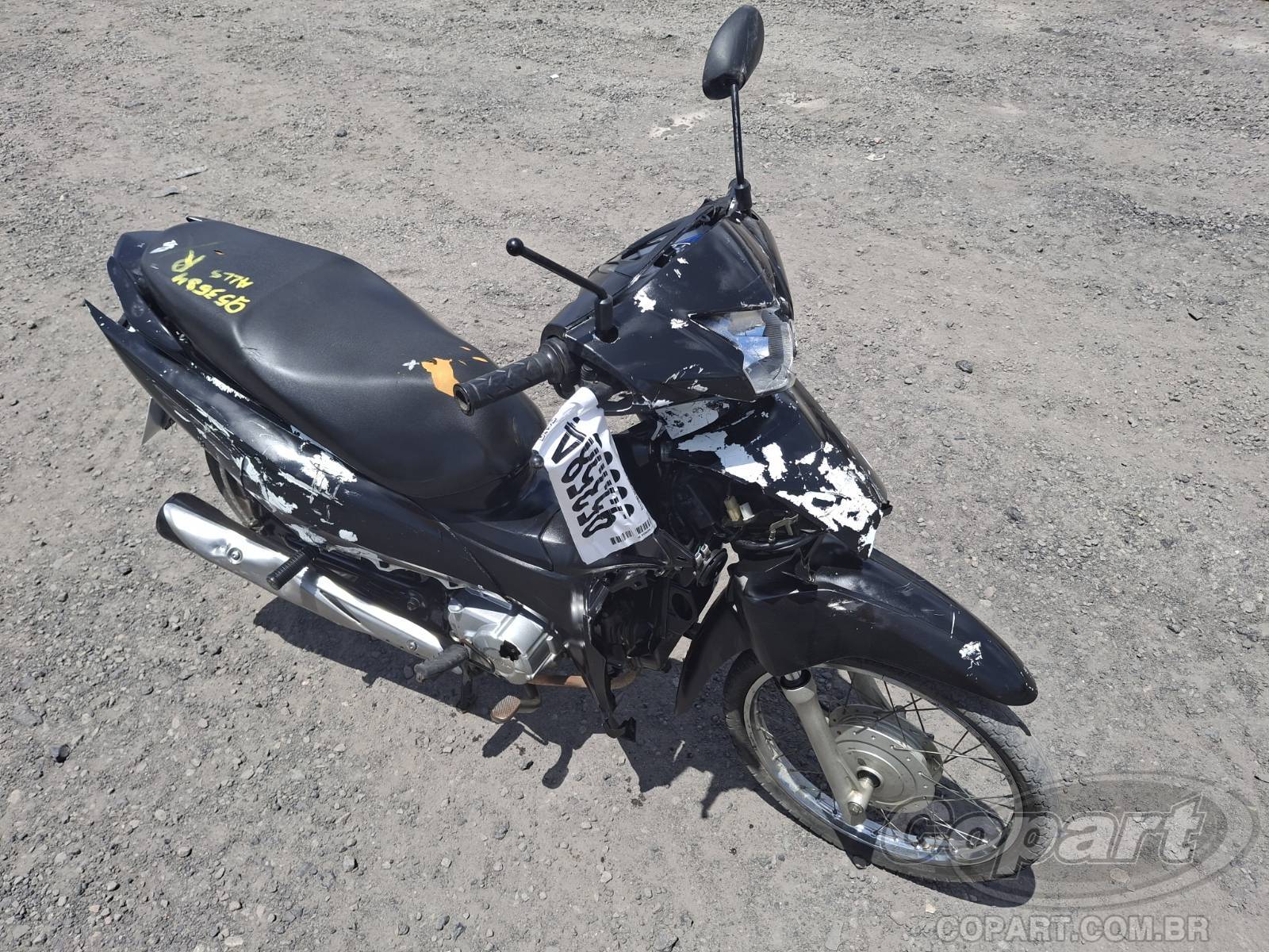Veículo HONDA Biz Honda Biz 110i 2020 Pequena Monta Roubada 2020 em leilão