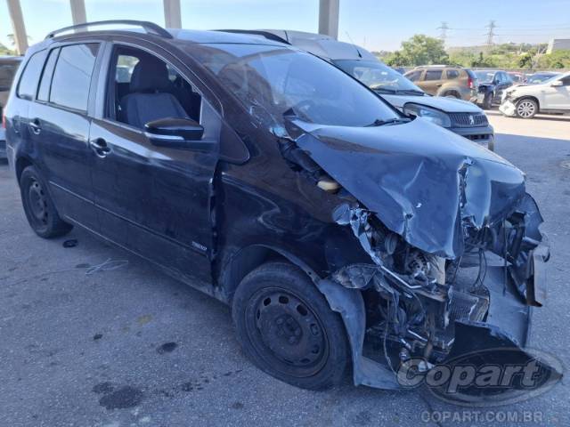 2013 VOLKSWAGEN SPACEFOX 