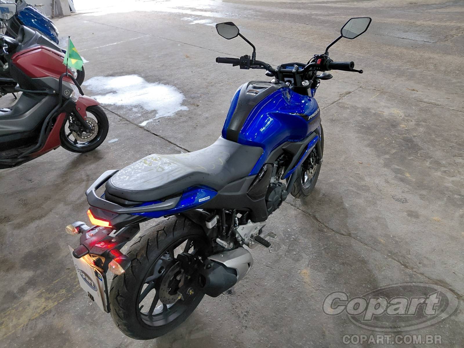 2024 YAMAHA FZ15 — foto 4 de 10