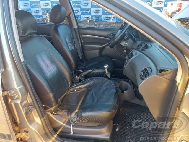 2008 FORD FOCUS SEDAN 