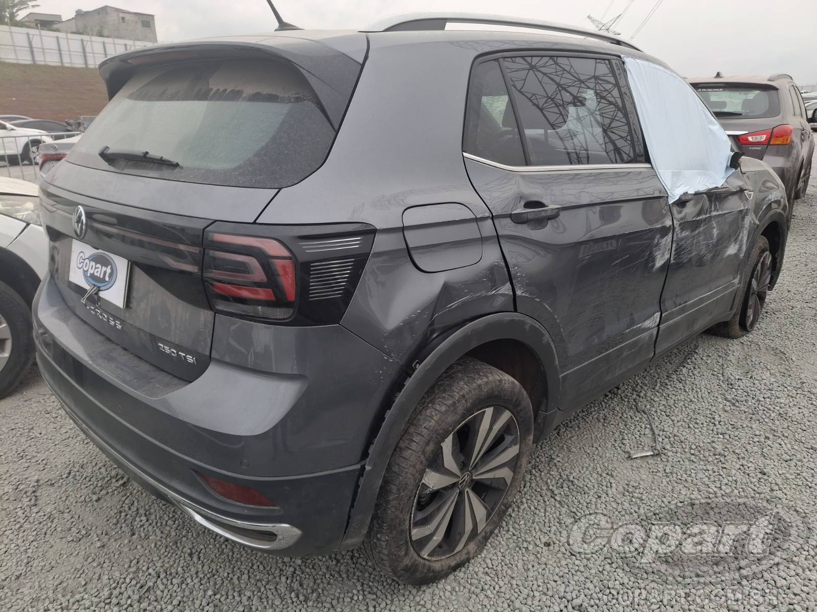 2022 VOLKSWAGEN T-CROSS — foto 4 de 14