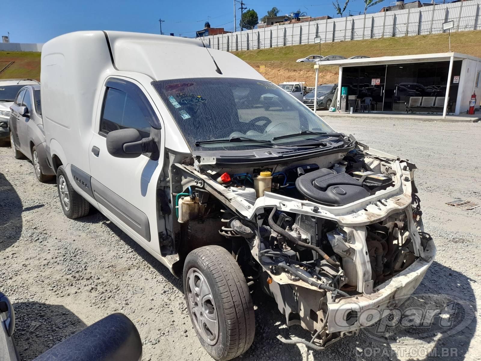 Veículo Fiat Fiorino Fiat Fiorino Furgão 1.4 Evo 2015 Colisão Média Monta 2015 em leilão