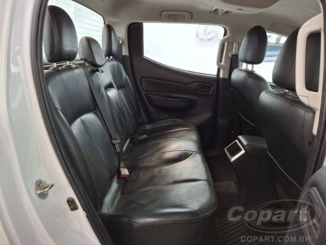 2025 MITSUBISHI L200 TRITON 