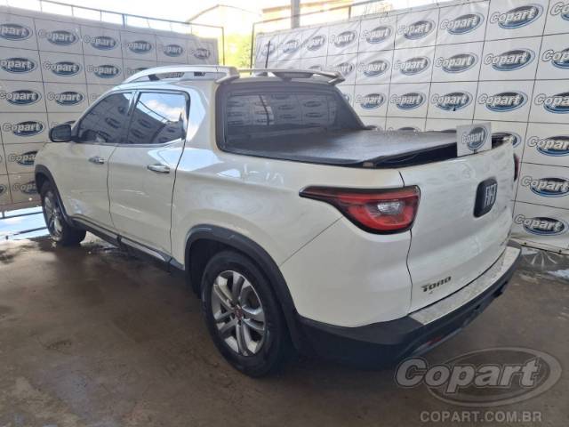 2024 FIAT TORO 