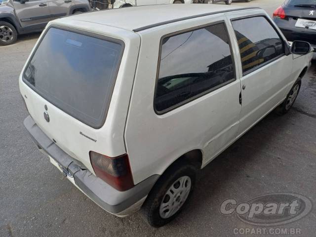 2013 FIAT UNO 