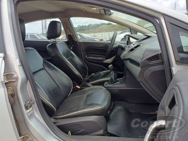 2011 FORD FIESTA SEDAN 