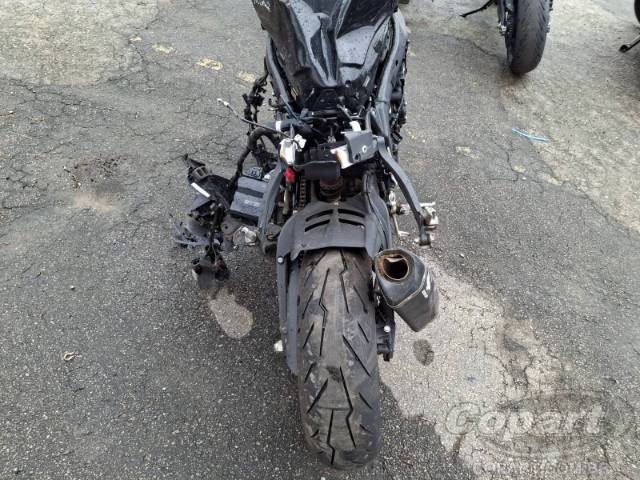 2026 KAWASAKI NINJA ZX-6R 