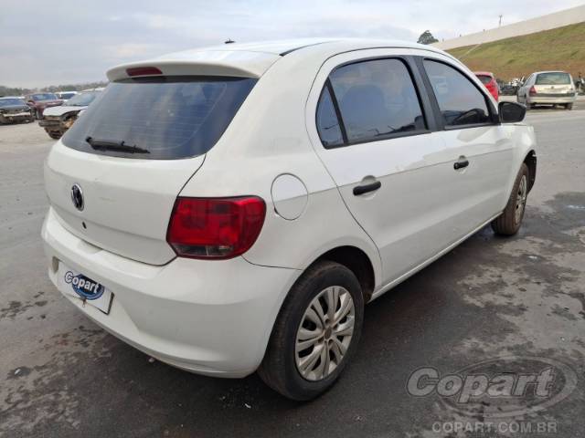 2015 VOLKSWAGEN GOL 