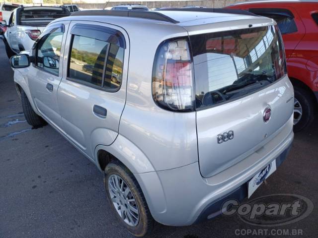 2016 FIAT UNO 