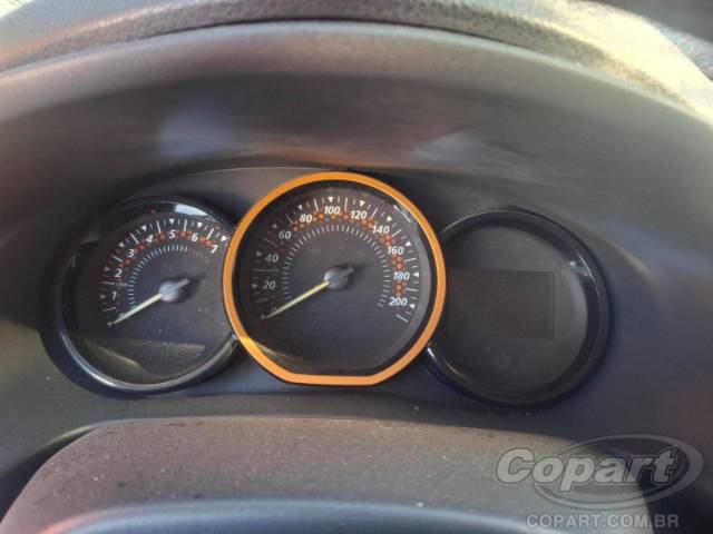 2015 RENAULT SANDERO 