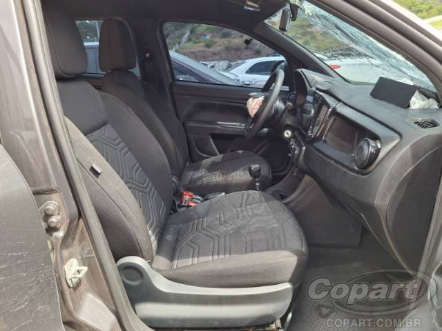 2025 FIAT STRADA CD 
